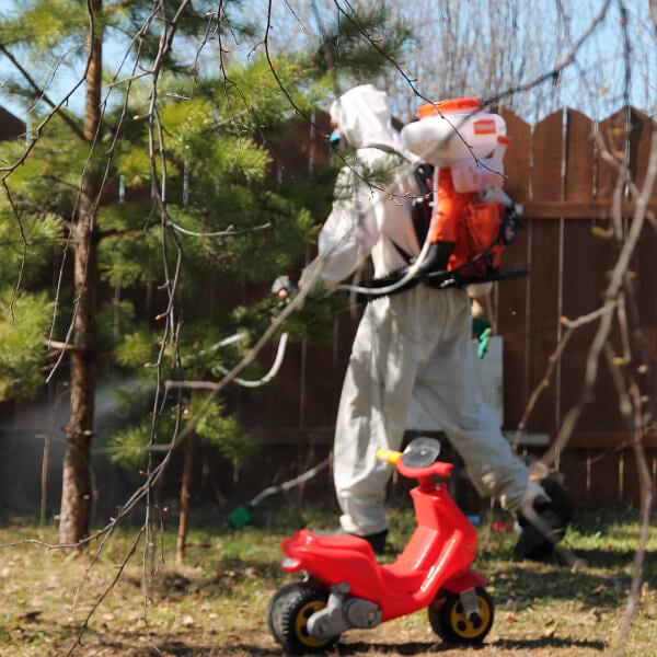 Обработка участка от клещей в Мариуполе?